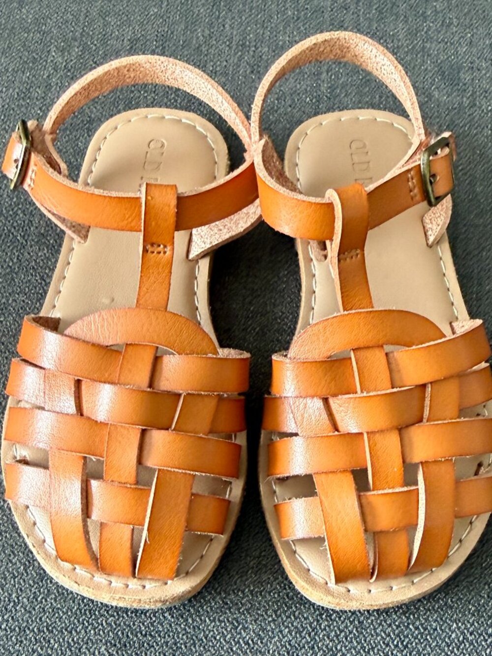 Old Navy Brown Fisherman Sandals Toddler Size 7
